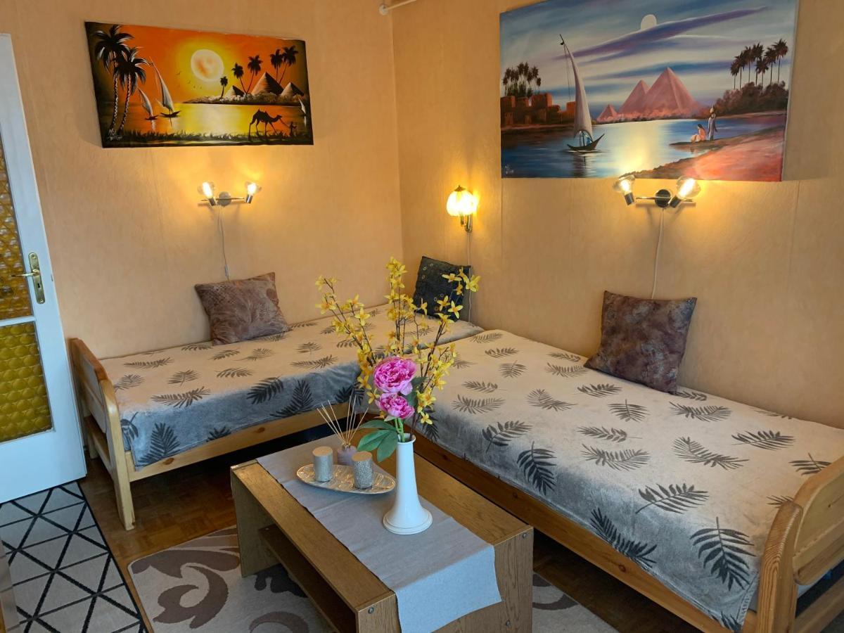 Simon Apartman *